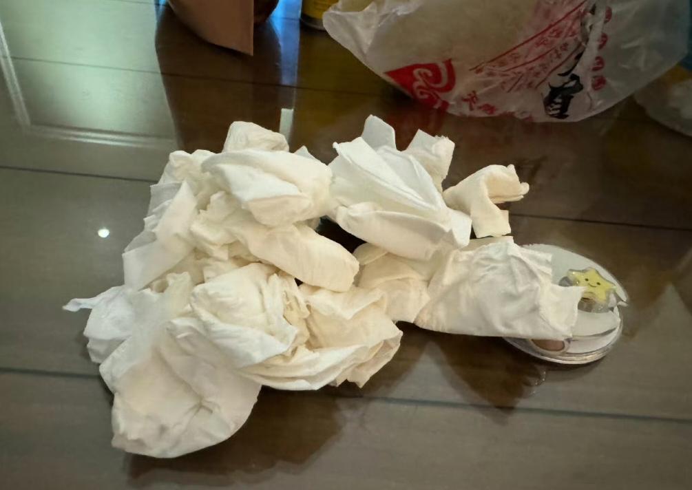 看5集白月梵星半包纸没了  看白月梵星白爹为了护城而牺牲的时候白烁撕心裂肺的哭声