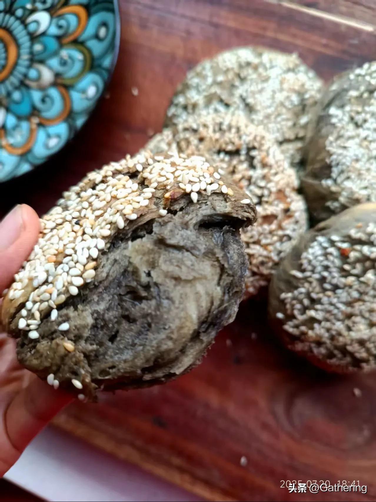 （日本）
是一个特别文化拧巴的民族！日本的文化是一个多面的文化，而且是一个特别杂