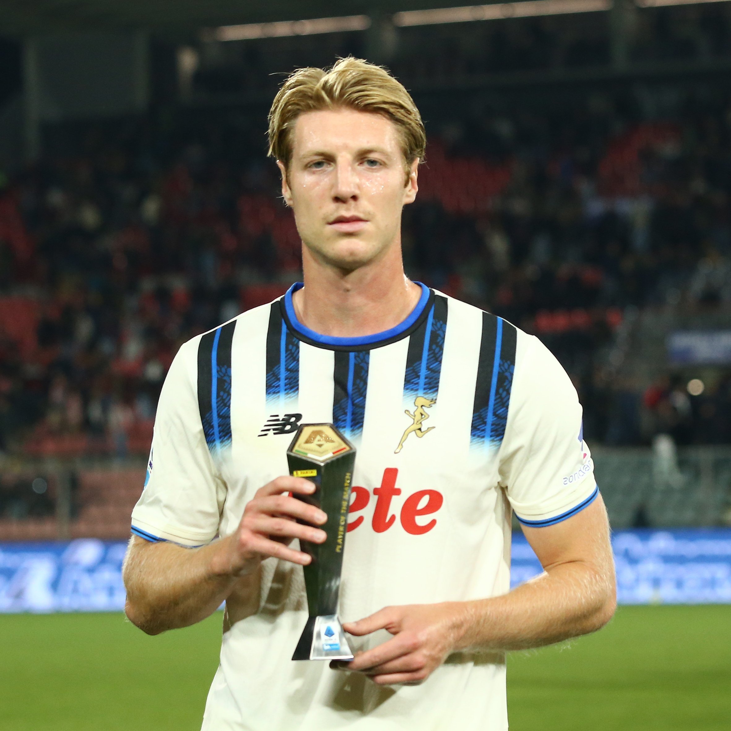 【官方】 克雷莫纳1比1亚特兰大 🎖️ 布雷西亚尼尼🇮🇹当选本场比赛最佳球