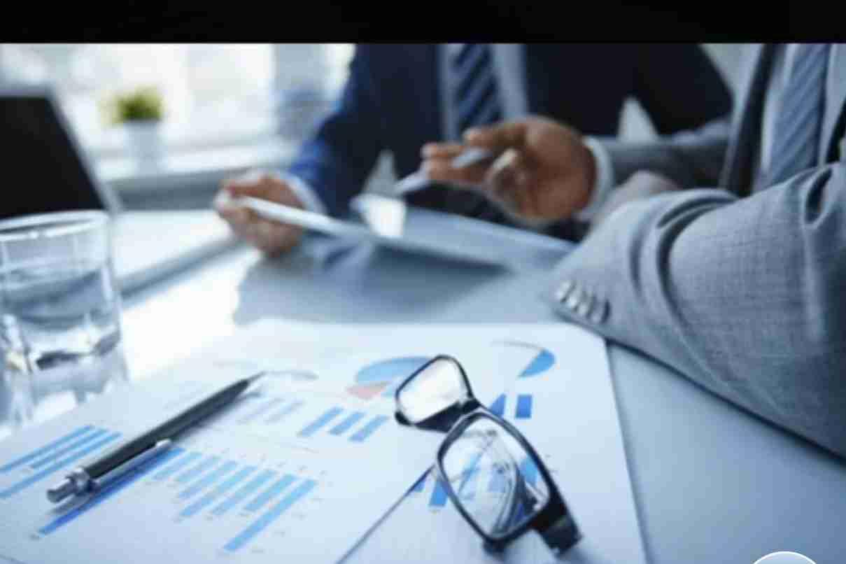 带定位晒今日生活 今儿充满干劲，可天公不作美，外面雨淅淅沥沥地下着。不过这丝毫没