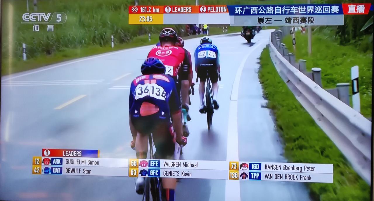 对于一些观赏性不强的运动项目的比赛，电视台连续几小时的进行电视直播，比如射击、自