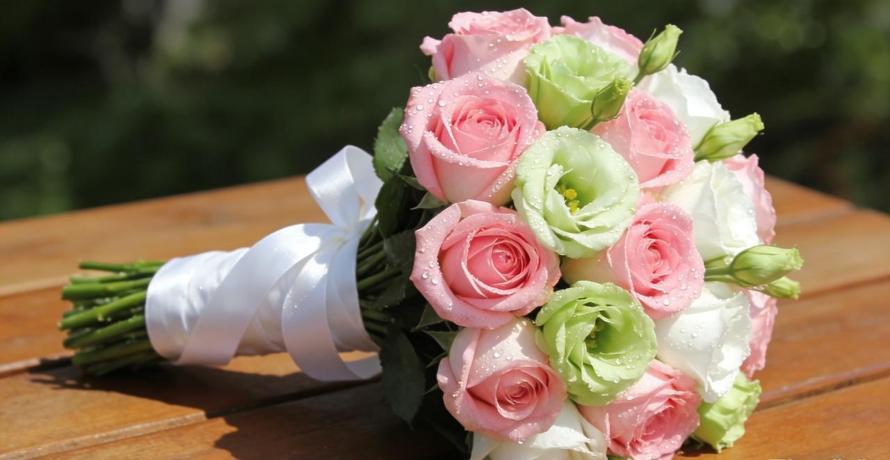 晒出你手机里的一张花束照片