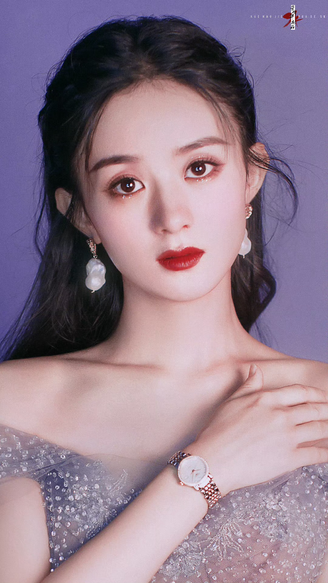 闪闪发光的小公主呀[憧憬]亮晶晶的大眼睛[么么哒] ​​​