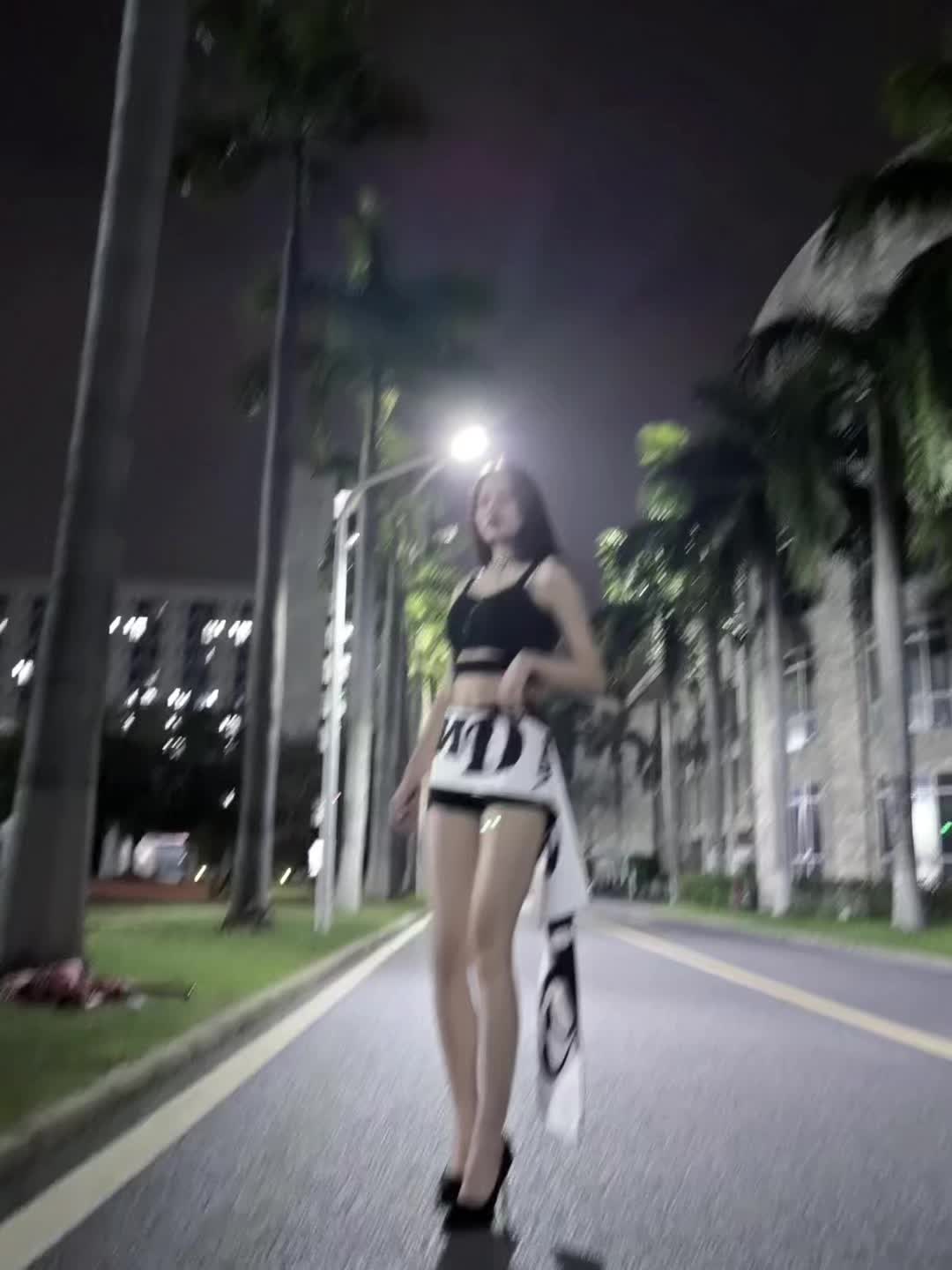 直视我