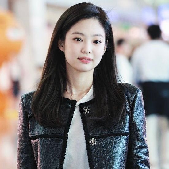 Jennie唱Dracula的原因找到了🧛🏻♀️ 