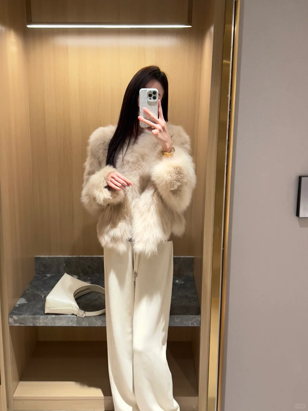 这件皮草意外的显瘦不臃肿！