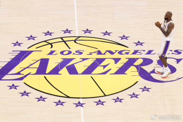 今日，前NBA球员林书豪在解说夏季联赛期间谈到了如果詹姆斯加盟勇士，勇士能否成为