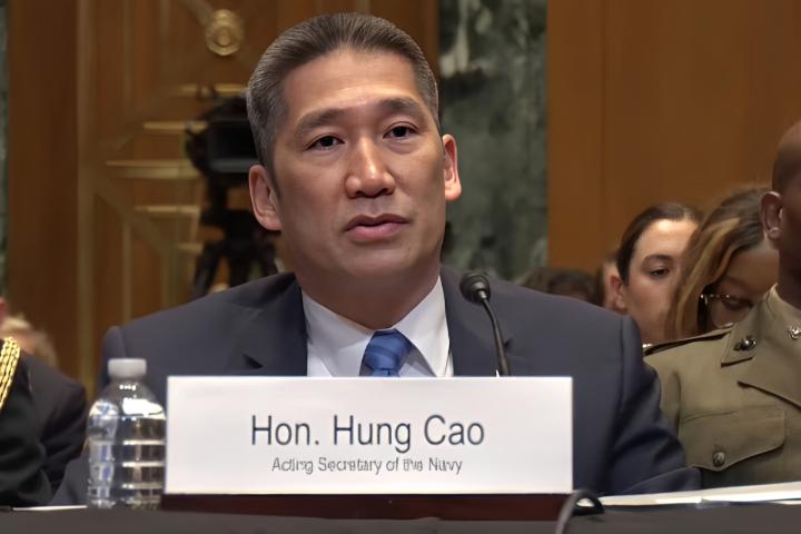 川普称军售是谈判筹码　美海军代理部长：暂停对台军售因伊朗战事

美国海军代理部长