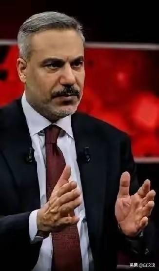 仗打到第五天，又一个国家被拖下水了——这回是土耳其。
3月4号，土耳其国防部发了