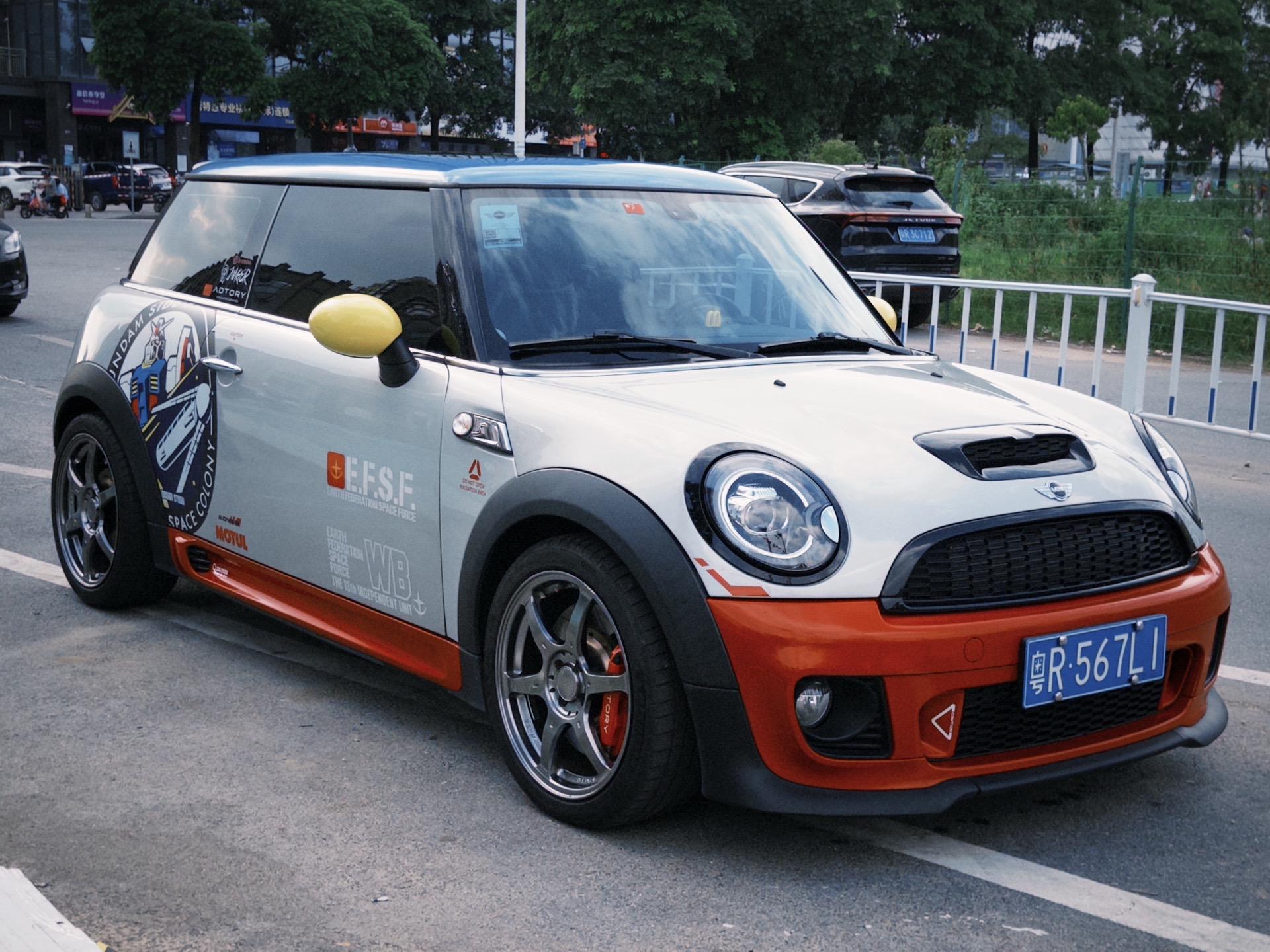 随处可以的圆形设计，经典不过时。mini