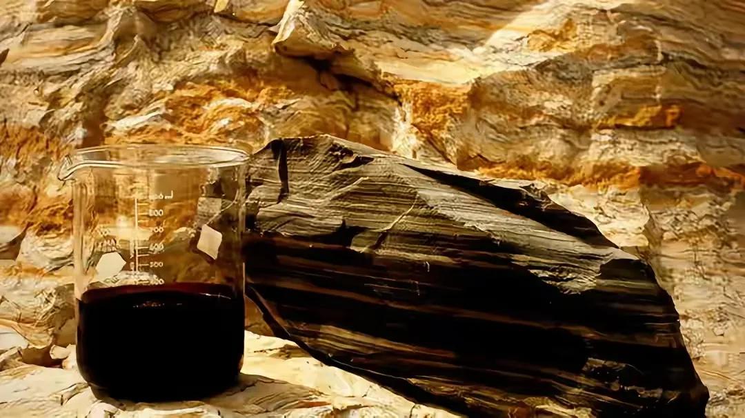 伊拉克石油最大赢家竟是中国！美国打了20年，却为他人做嫁衣
 
你们猜伊拉克最大