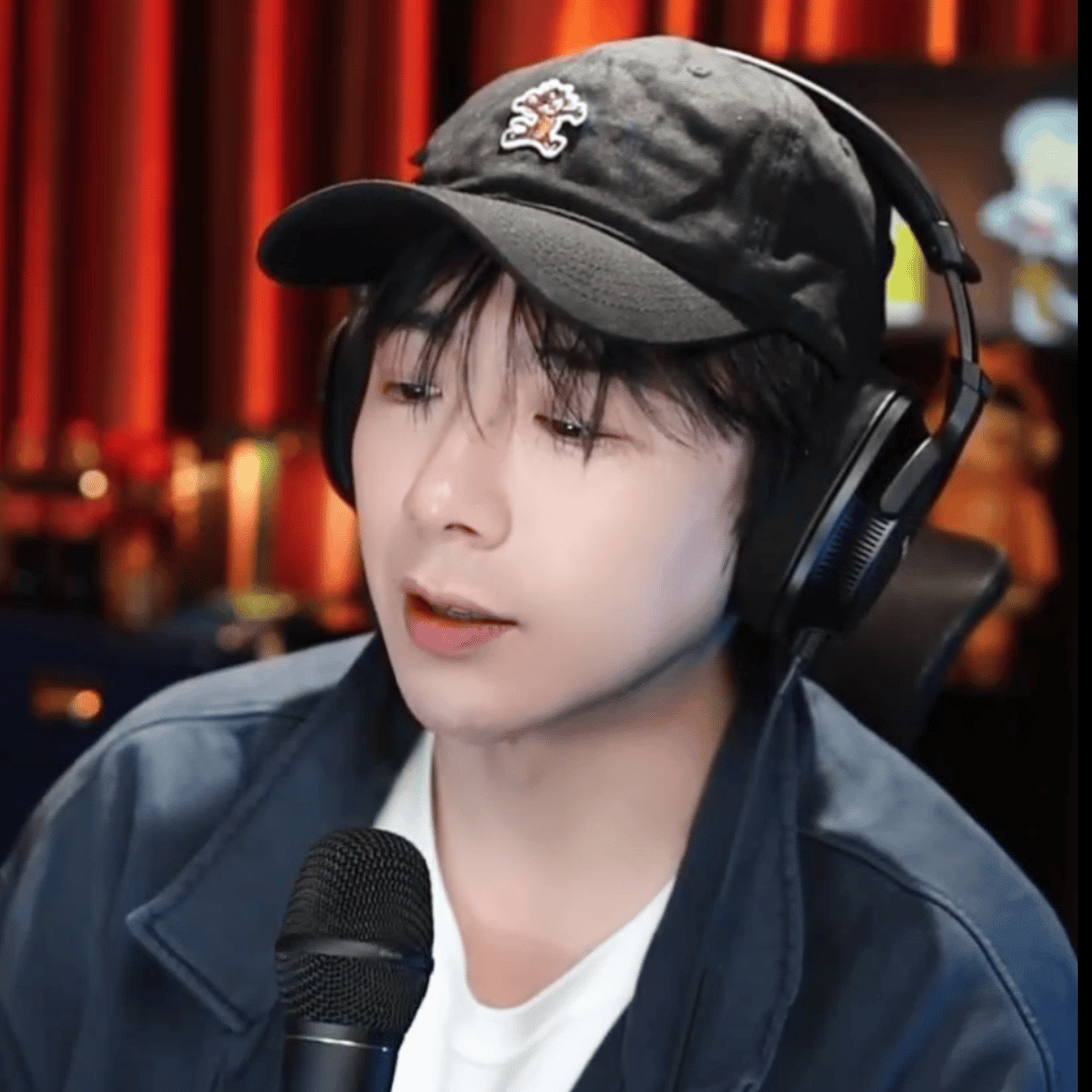 把爱留给值得的人，生活的幸福悲伤，取决于你闭眼时，是否安心，睁眼时，是否平静。刘