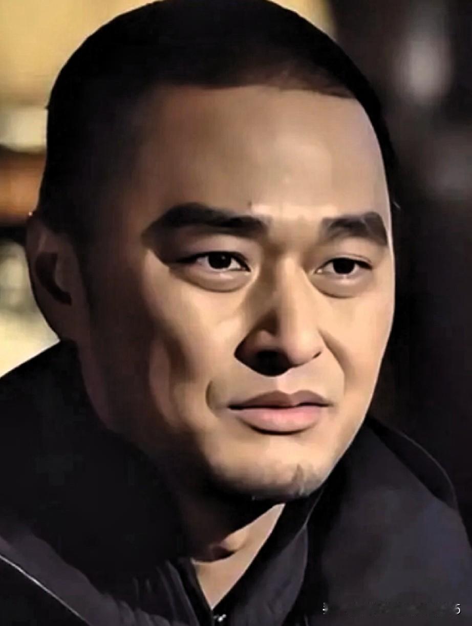 北京协和的冯唐医学博士说过一句非常经典的话，他说“没事不要和任何人搅和在一起”，