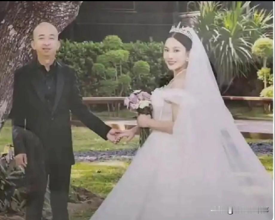 简直是一朵鲜花插在了牛粪上，2022年坐拥10亿身家的最丑男星巨兴茂，和大美女孟