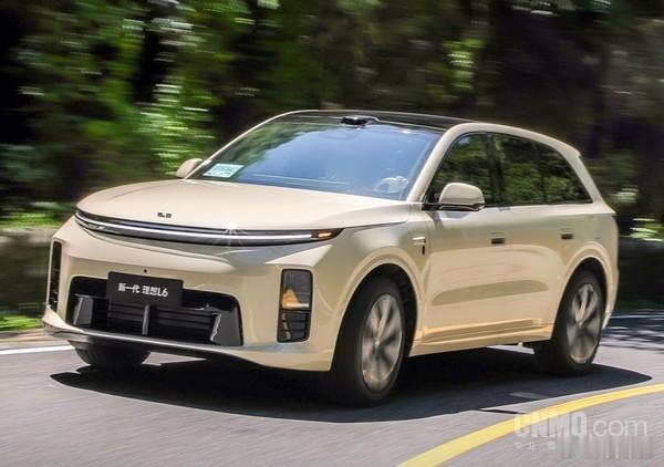 新一代理想 L6 全面开启试乘试驾，售价 24.98 万。升级全铝悬架、51kW
