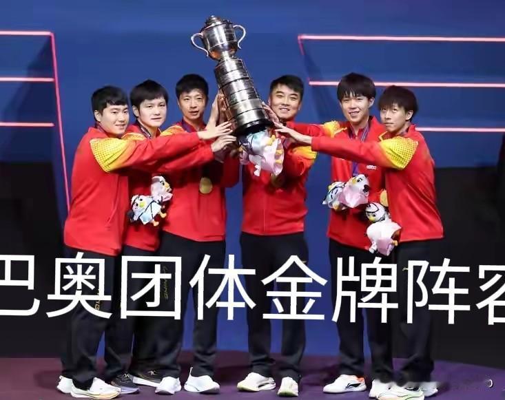 两张图，鲜明的对比！
看到第一张图，再看第二张图。
令人唏嘘，让人浮想联翩……