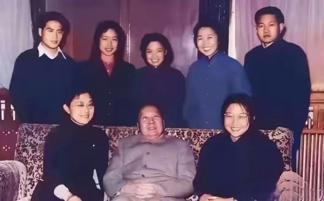 ＃红色文化＃
伟人风采欣赏：