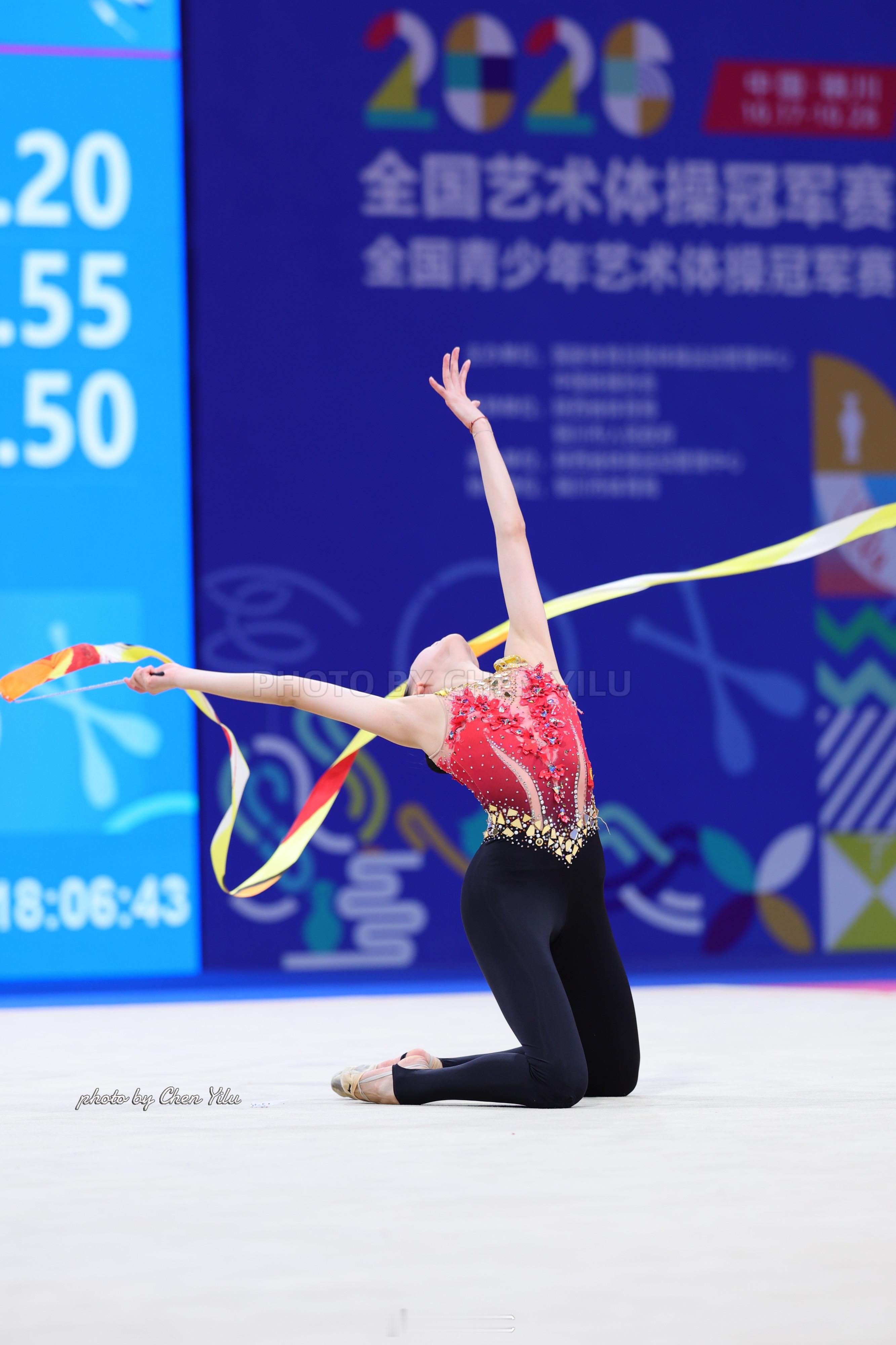 2026全国艺术体操冠军赛终于在今天上午少年组资格赛全部结束前，把昨天下午成年组