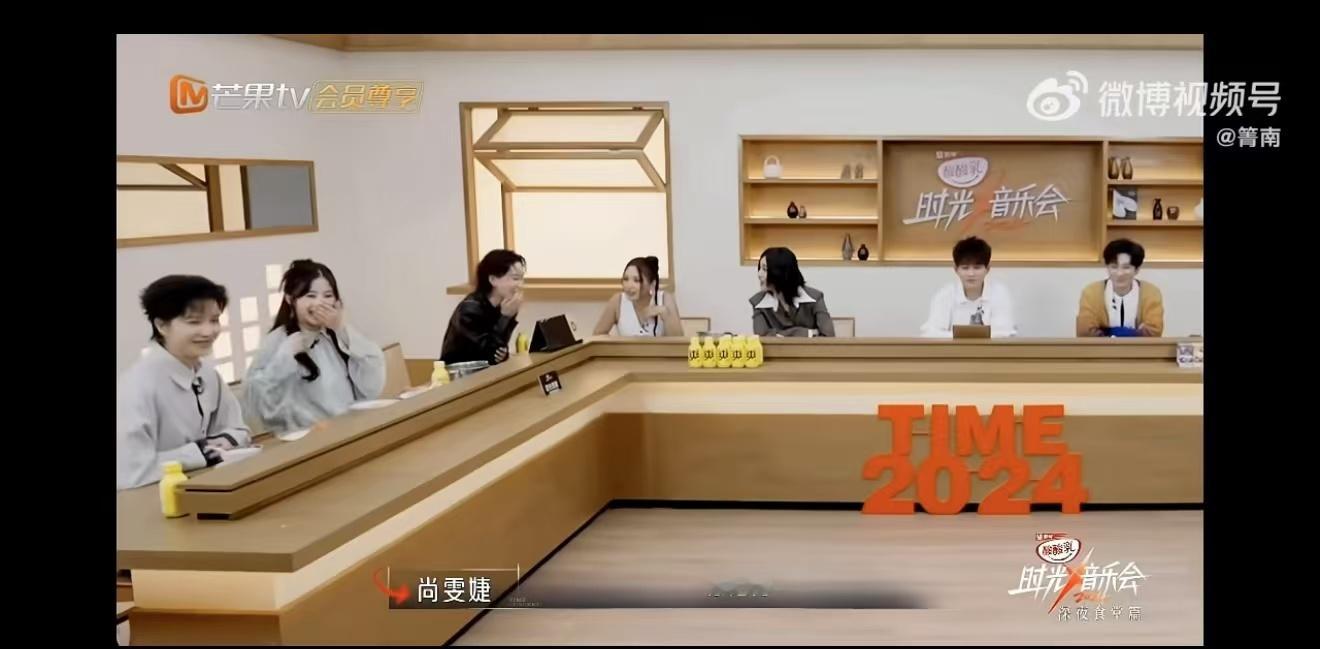 #李斯丹妮 我跟王霏霏唱跳不分伯仲# 家人们谁懂啊，是真的会很喜欢李斯丹妮这样可