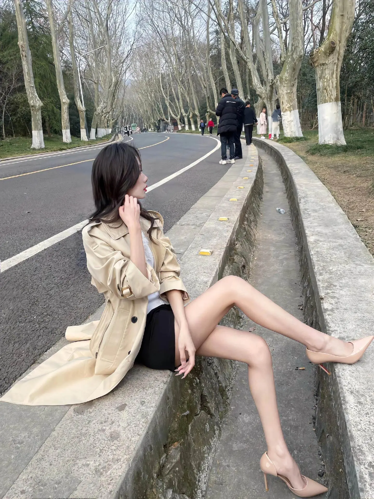 如果快乐和懂事可以选择，那我能不能选择快乐，因为我的懂事并没有让我快乐，也没人心疼，父母给了我一颗善良的心，而我却让它处处受伤害。