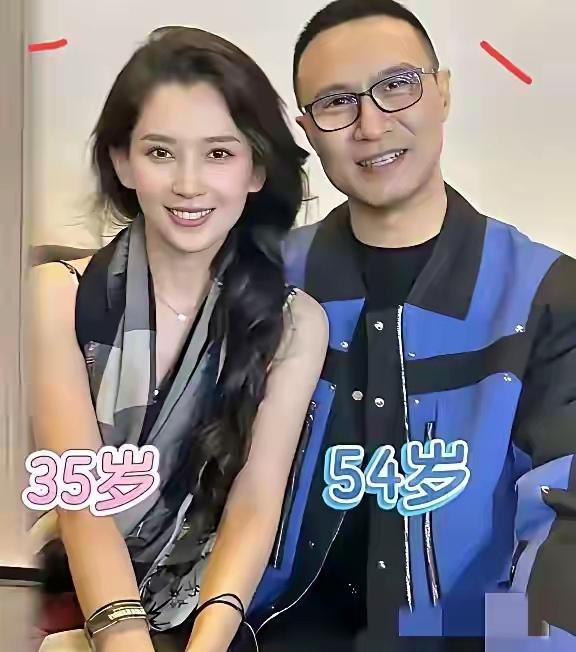 如愿以偿找了个可以当女儿的女朋友，54岁的汪峰应该知足了，森林北会是他最后一任老