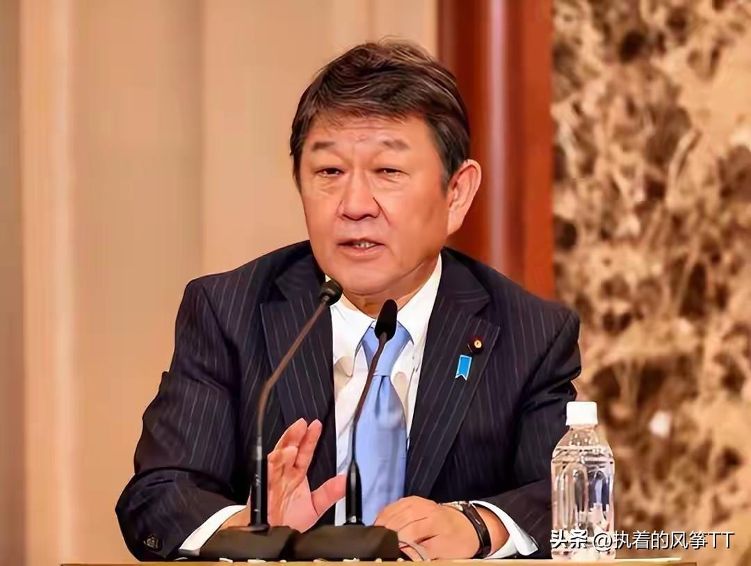 中国是到了应该用日本所谓的“冲之鸟礁”主张日本海洋权益算总账的时候了！
《冲之鸟
