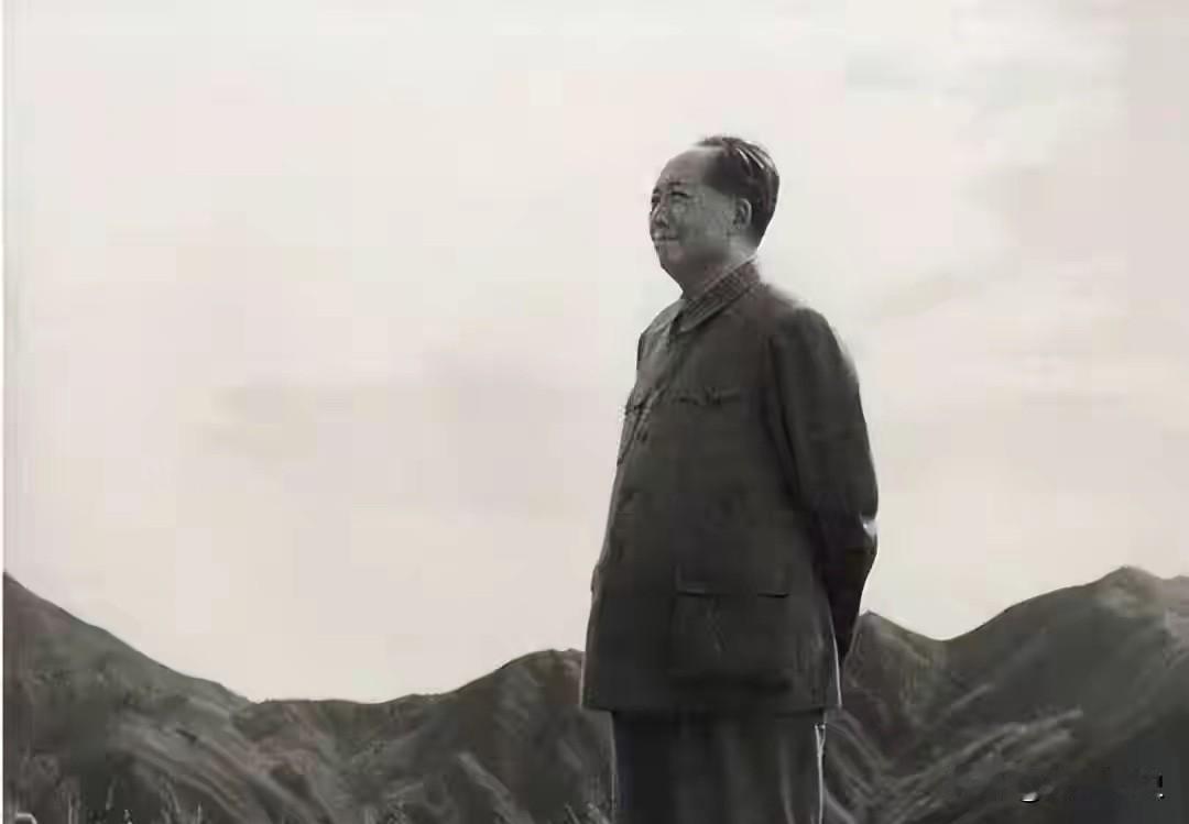 这就是毛泽东之伟大！这四件事

建国刚一年，国内一穷二白、百废待兴，国库空虚、百