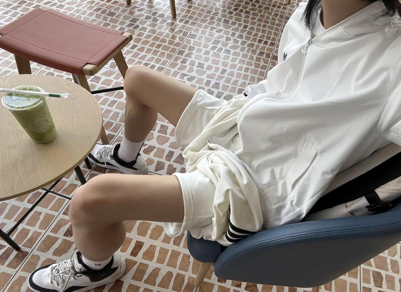 今天怎么这么热？