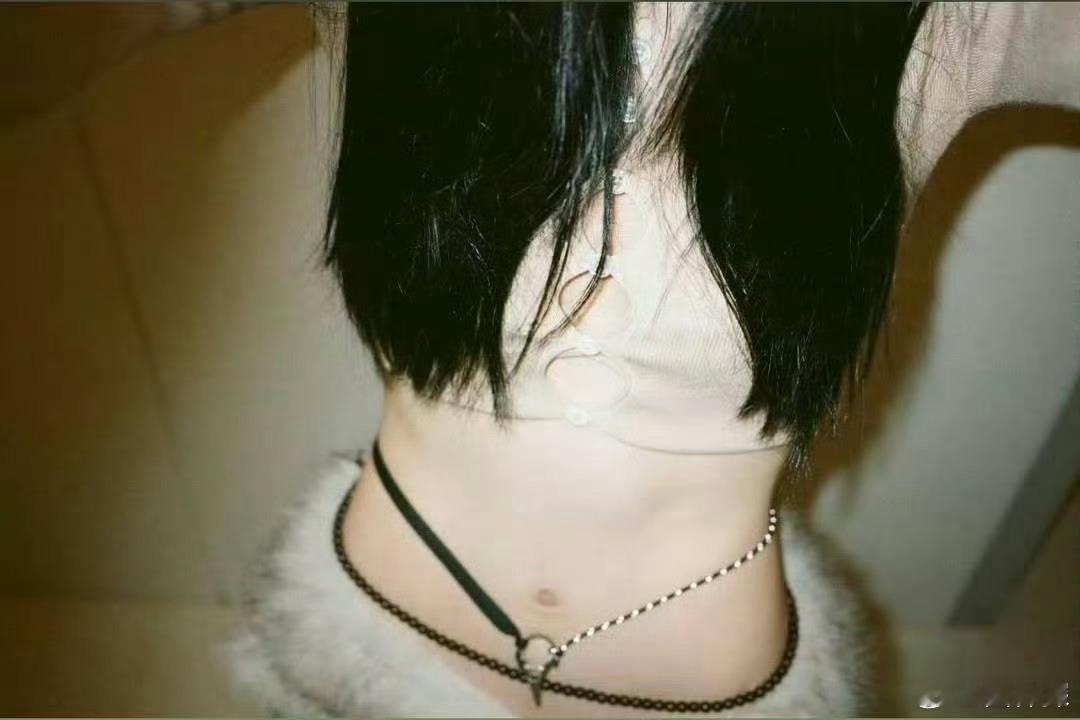 宁艺卓就这样辣晕我 of course Ningning ❤️🔥 