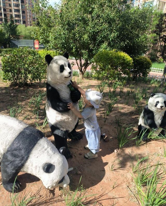 你绝对没有想到，这世界上最不希望美国倒下的国家竟是中国！

最近美国那边闹得挺凶