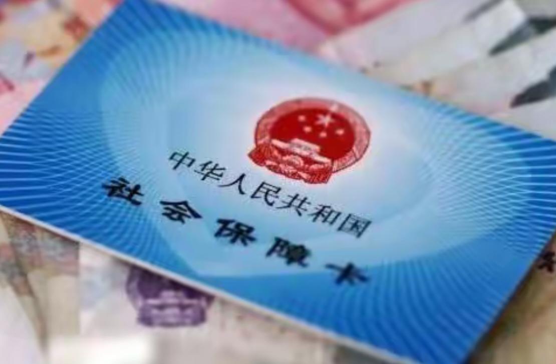 我发现很多“傻子”并不懂延迟退休！
1，你们都以为男性要63岁退休，女性要58岁