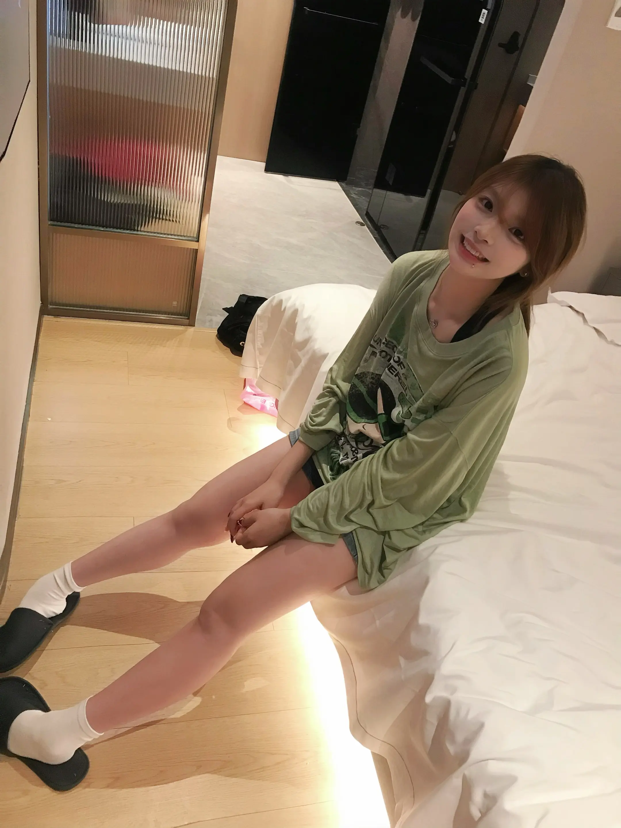 我已经盖好被子了 就等你的晚安了
