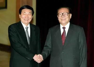 “我们要卧薪尝胆，一定要争这口气！”

1999年5月8日（南联盟时间5月7日晚