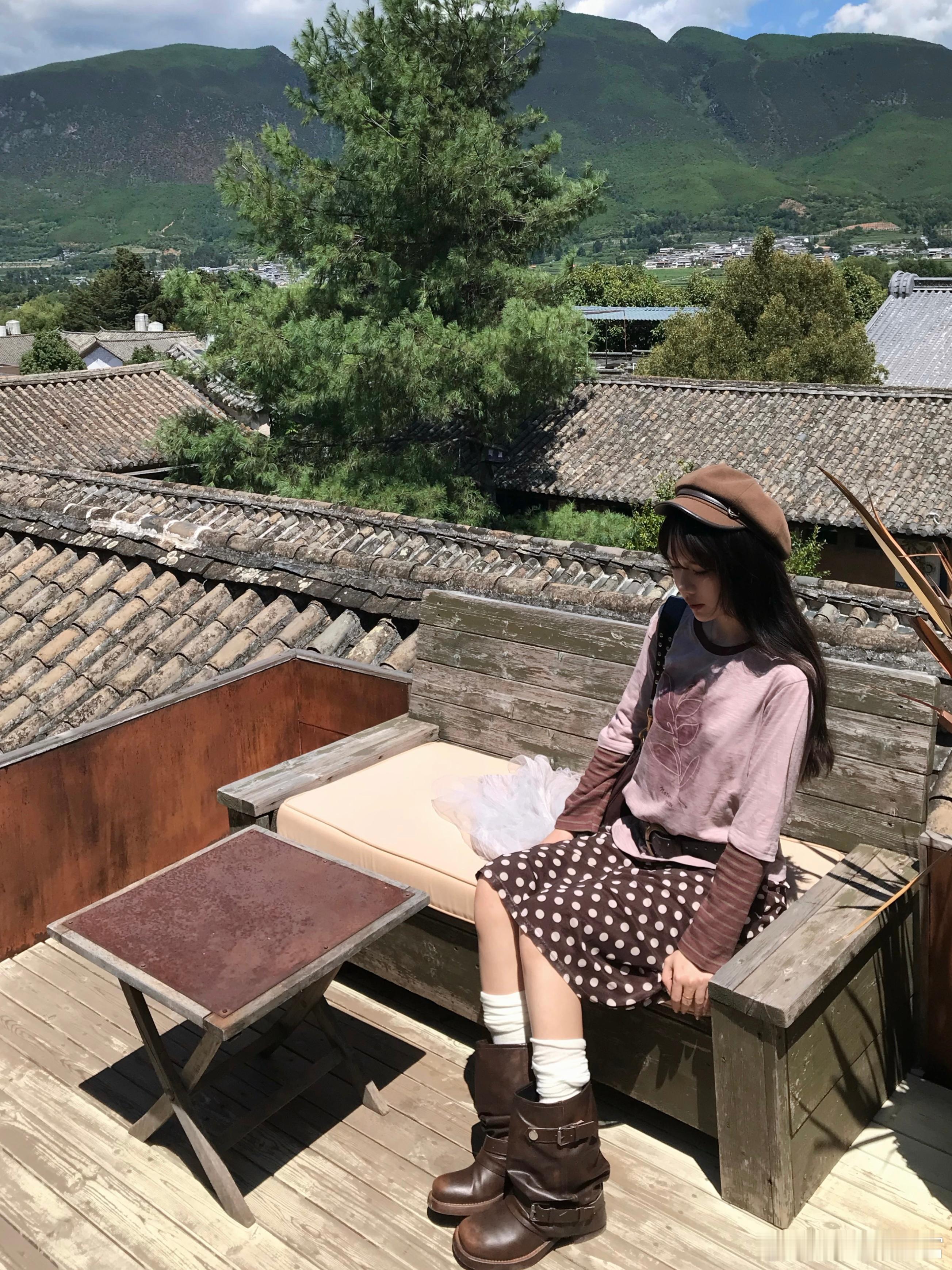 粉棕波点来也