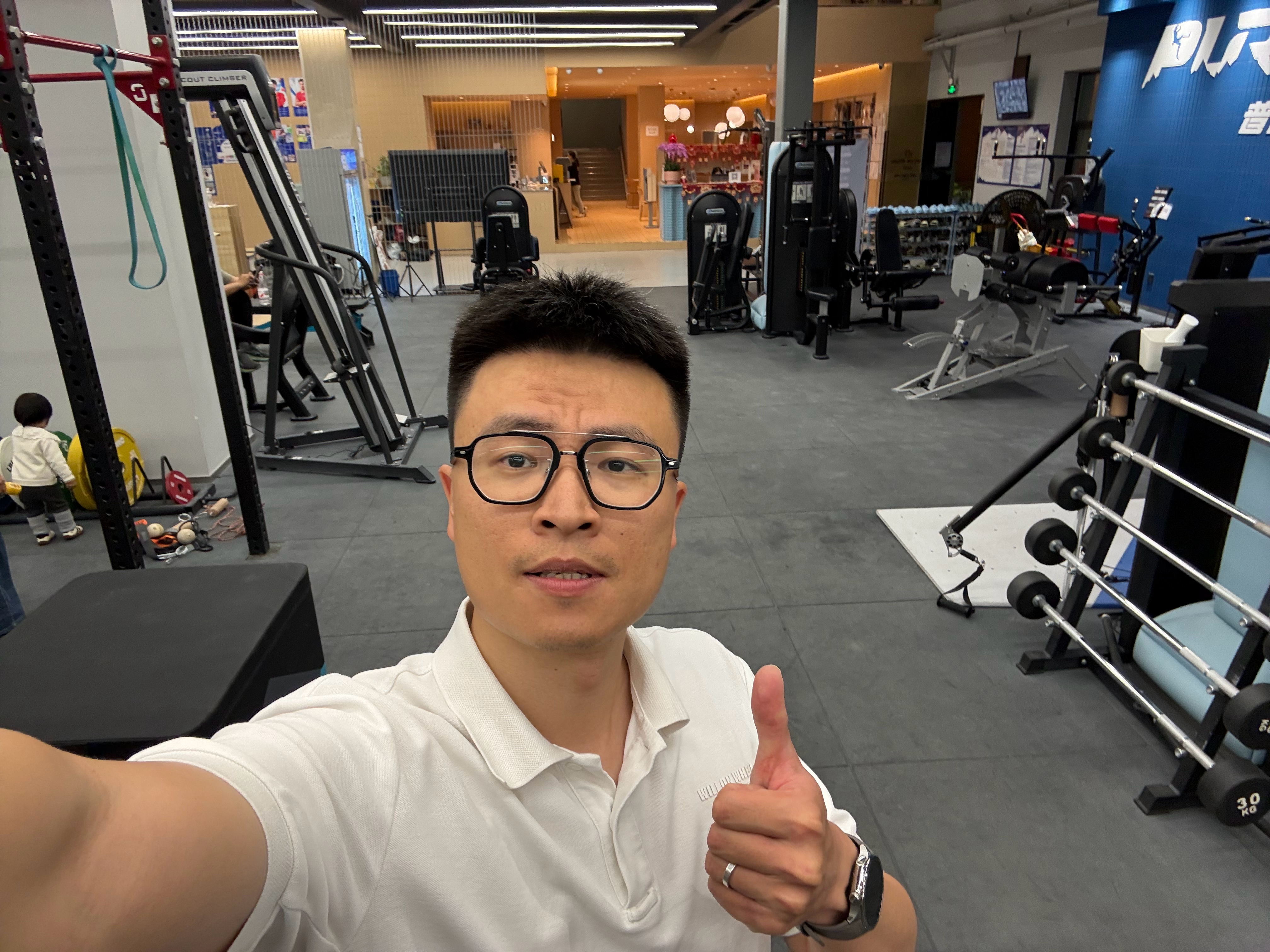 6D的健身计数器 13/100，继续继续，增肌减脂新年不停歇💪 