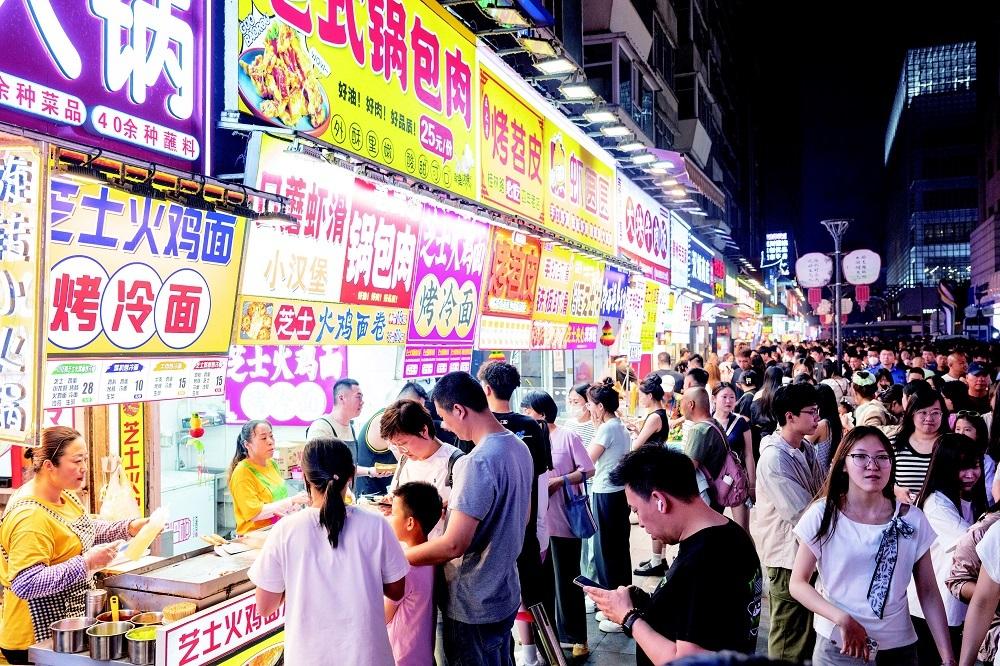 每天拆解一个吉林文旅看点｜美景晖哥·吉林夜景TOP5深度盘点
 
吉林夜景藏着大