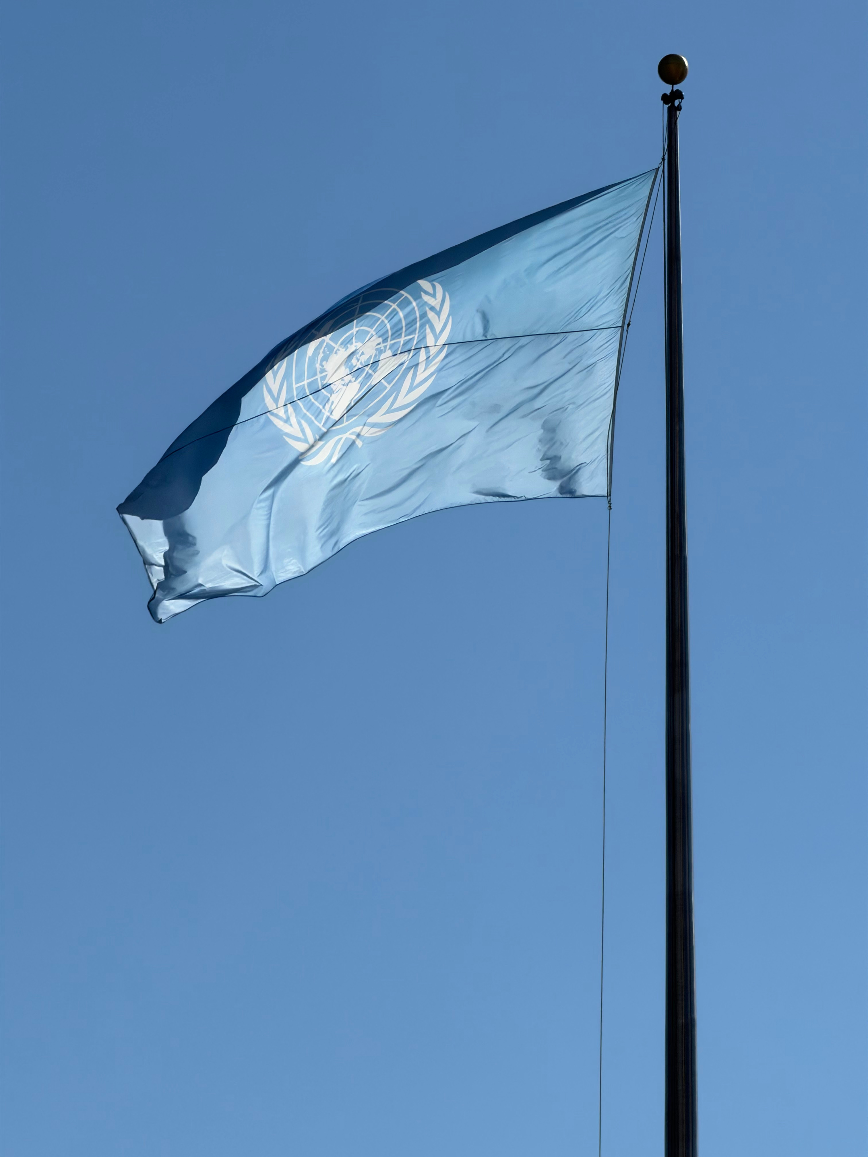 联合国厕所不再提供擦手纸别说我还真在联合国里上过洗手间这没必要吧联合国厕所不再提