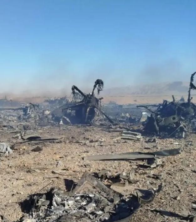 充分暴露了美帝国主义的极度虚伪性，美军为遮羞轰炸被击落军机。