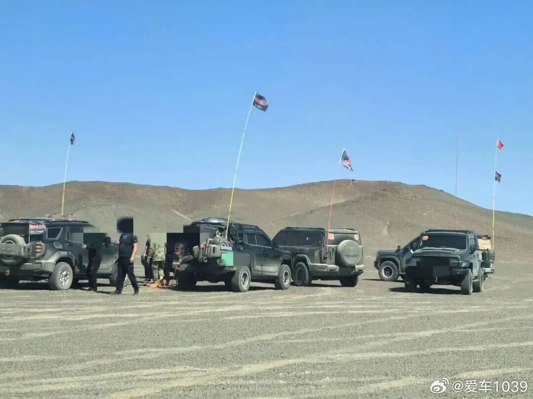 【爱车安全贴士 生死拦截！非法穿越罗布泊无人区，民警狂追4小时拦停18辆越野车，