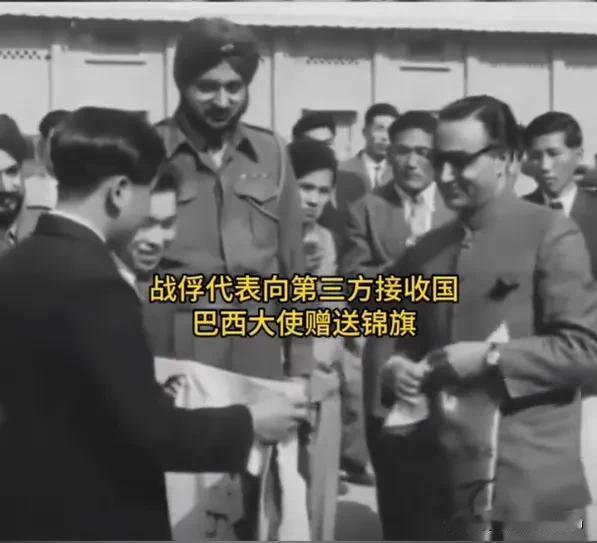 1954年，55名被俘的志愿军战士，选择独前往中立国巴西。他们放弃了回到中国大陆