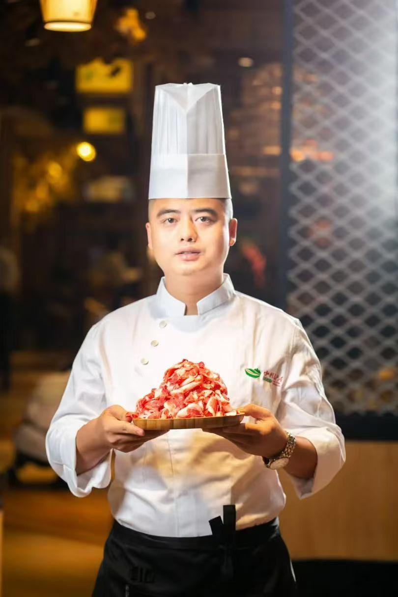 山村驴庄的驴肉盛宴：长沙人的舌尖口福

文/中国湘菜文化大师邓杰

一、为什么说