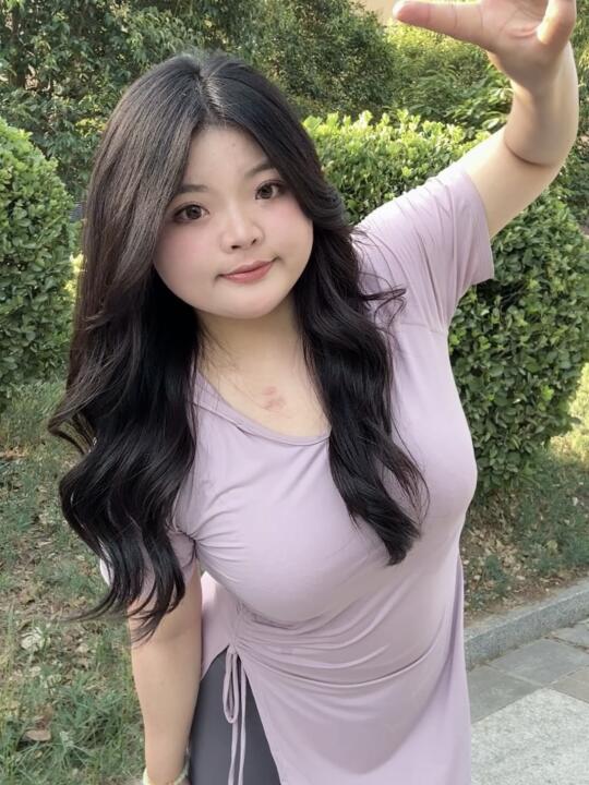 155斤大码瑜伽女孩狂喜！