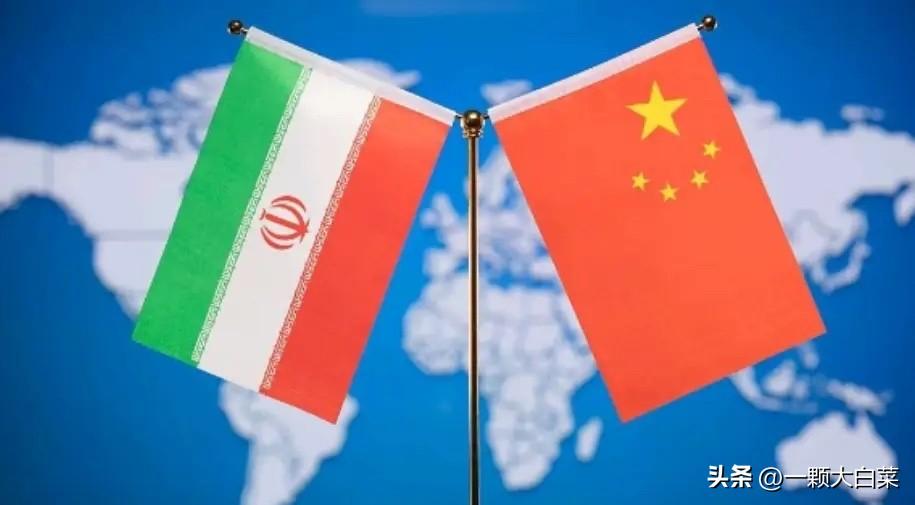 法国媒体发文声称！如今美国和以色列对伊朗的打击，实际上却是对中国的又一次削弱，一