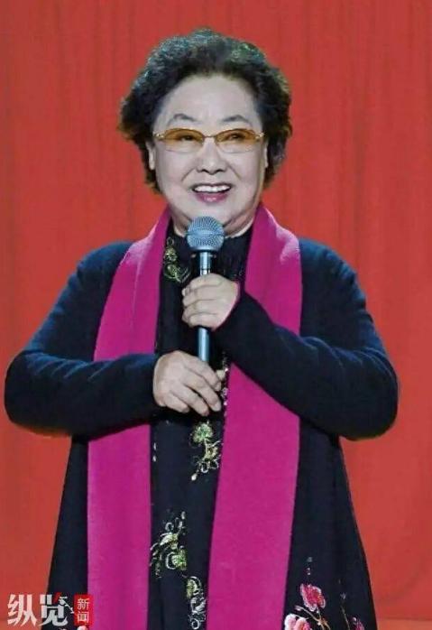张家口民众追忆“人民艺术家”郭兰英：永远怀念 “老大姐”
 
郭兰英走了，走得安