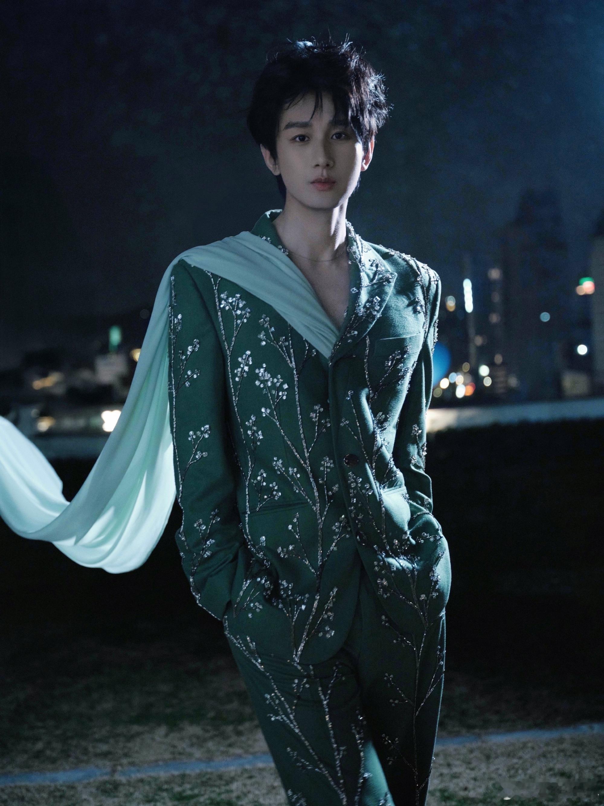 成毅成毅长安二十四计cy成毅谢淮安毅淇来看长安二十四计吧～优酷，央八成毅｜赴山海