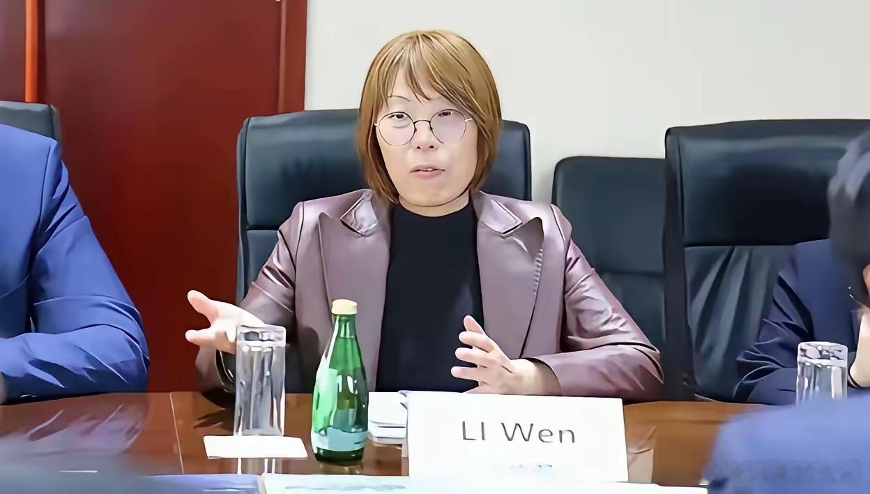 装聋作哑！汤家凤一针见血：中国绝不搞移民放开！什么叫揣着明白装糊涂？李文就是最好