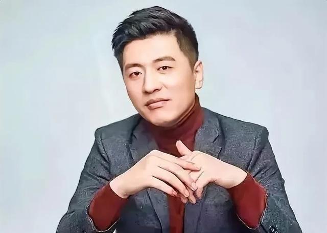 断更14天了，那位先生还没播？粉丝都急疯了。

本来想戒断不看，结果今天手贱点开