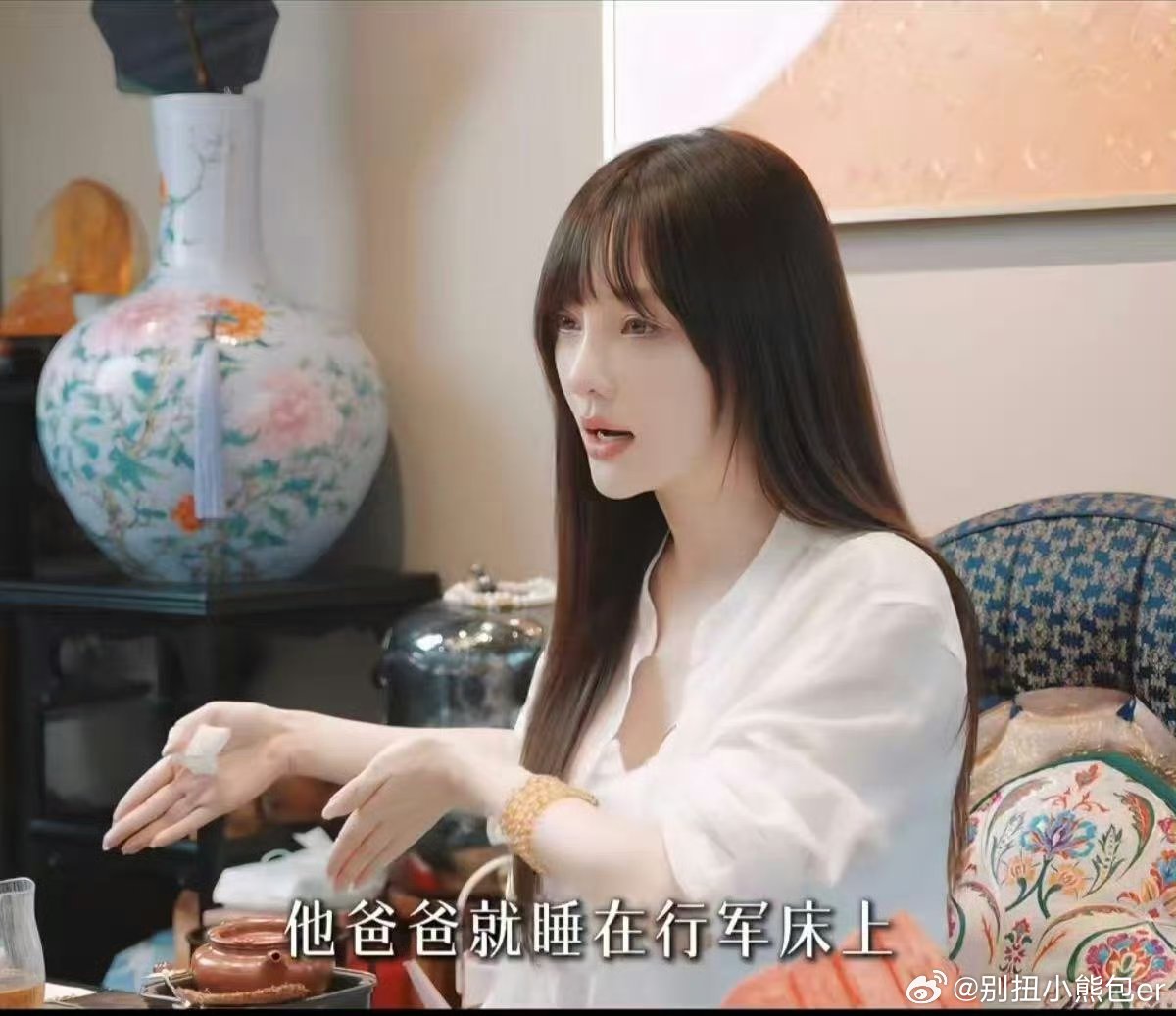 说贾乃亮不爱甜馨的可以多了解下，孩子成长诸多瞬间他从未缺席，无端指责实在不公平，