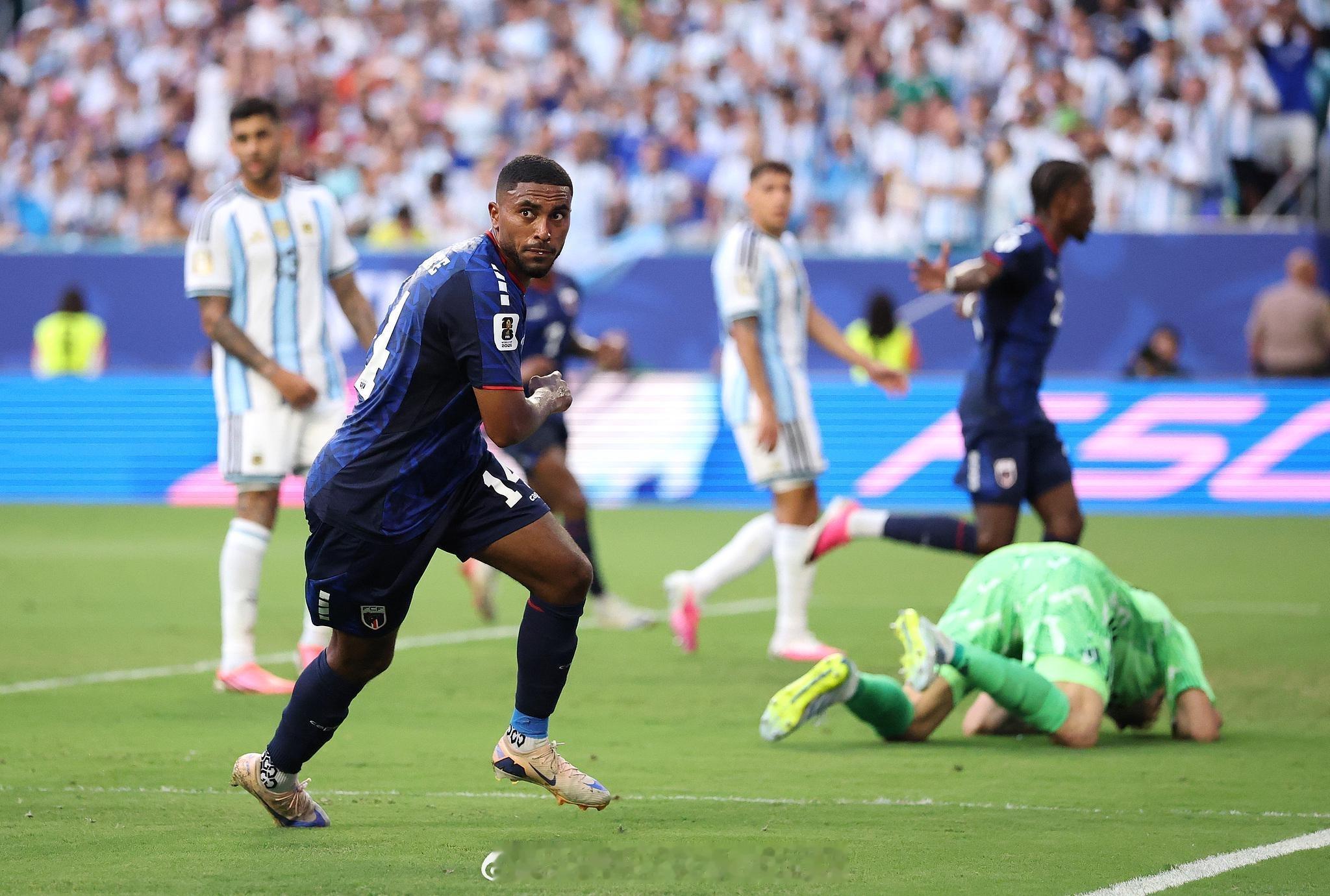 世界杯-阿根廷加时3-2佛得角进16强 罗梅罗造制胜乌龙北京时间7月4日上午6点
