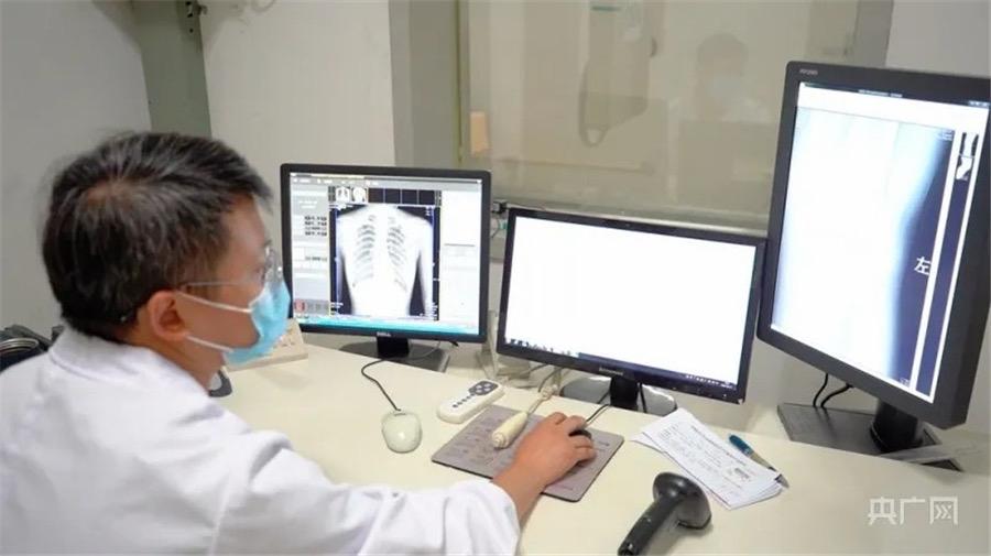 CT、B超片子互认打通！
看病再也不用重复拍片、来回折腾了！

曾陪家人去外地看